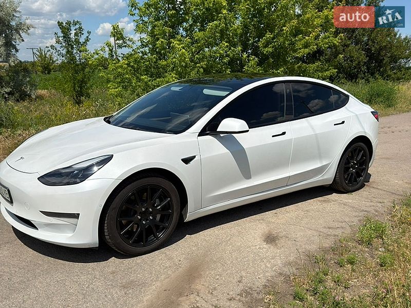 Седан Tesla Model 3 2022 в Знаменке фото 7 Седан Tesla Model 3 2022 в Знаменке
