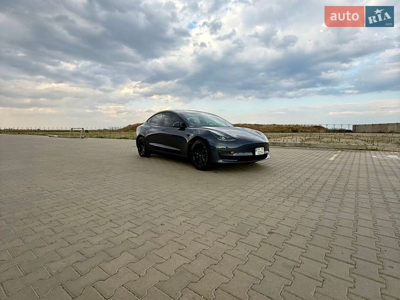 Седан Tesla Model 3 2022 в Одесі