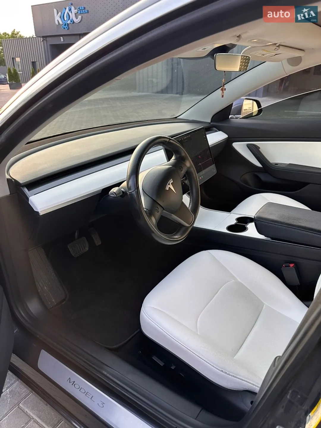 2018 Tesla Model 3 - мініатюра 4