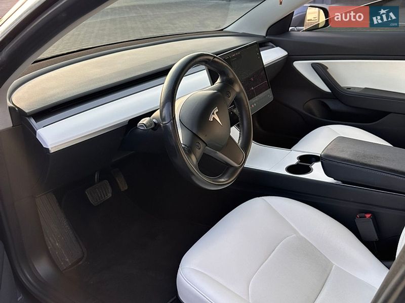Седан Tesla Model 3 2018 в Кам'янець-Подільському фото 4 Седан Tesla Model 3 2018 в Кам'янець-Подільському