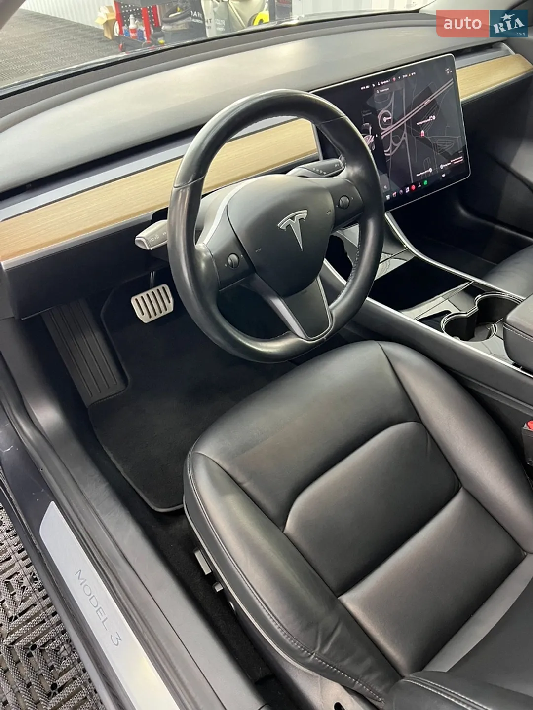 2018 Tesla Model 3 - мініатюра 12