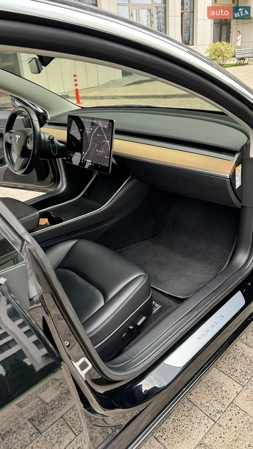 2019 Tesla Model 3 - мініатюра 12