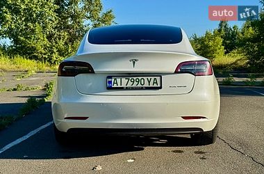Седан Tesla Model 3 2021 в Киеве