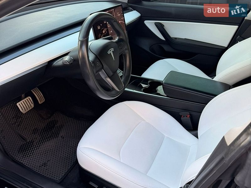 Седан Tesla Model 3 2019 в Києві фото 11 Седан Tesla Model 3 2019 в Києві