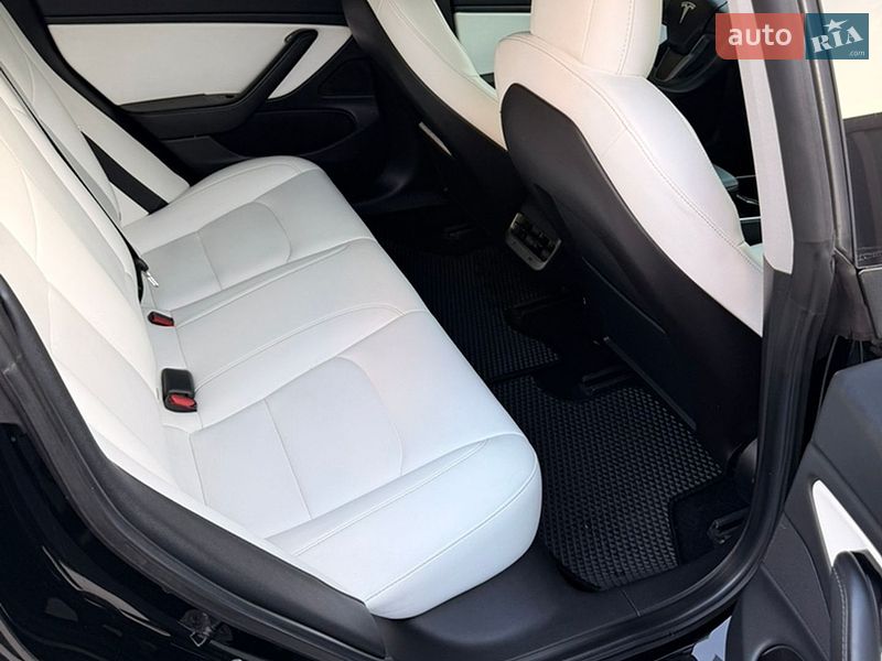 Седан Tesla Model 3 2019 в Києві фото 12 Седан Tesla Model 3 2019 в Києві