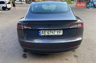 Седан Tesla Model 3 2019 в Днепре