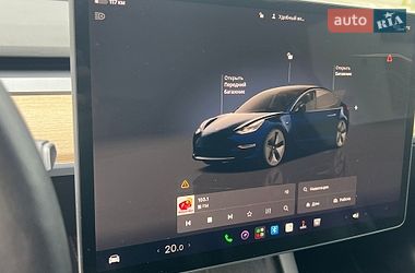 Седан Tesla Model 3 2022 в Києві