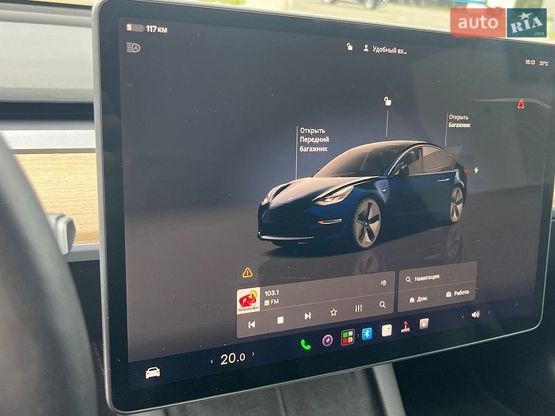 Седан Tesla Model 3 2022 в Києві