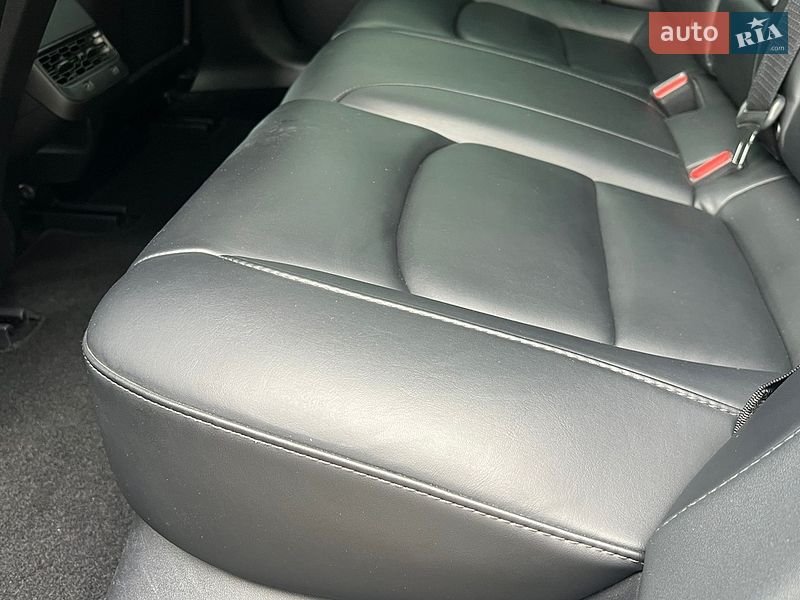 Седан Tesla Model 3 2022 в Києві