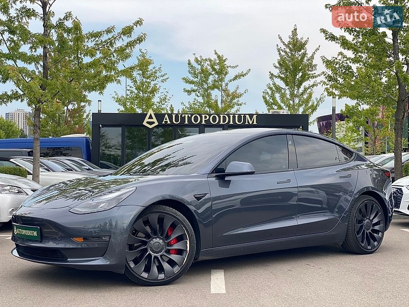 Седан Tesla Model 3 2022 в Киеве фото 5 Седан Tesla Model 3 2022 в Киеве