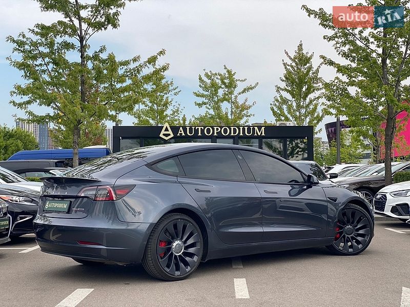 Седан Tesla Model 3 2022 в Киеве фото 9 Седан Tesla Model 3 2022 в Киеве