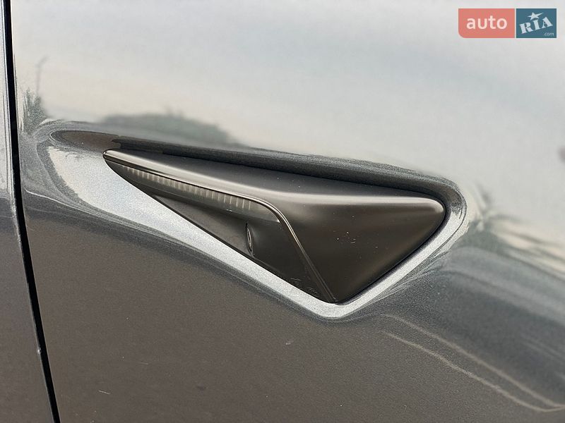 Седан Tesla Model 3 2022 в Киеве фото 17 Седан Tesla Model 3 2022 в Киеве