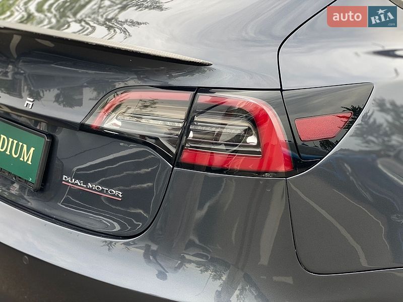 Седан Tesla Model 3 2022 в Киеве фото 12 Седан Tesla Model 3 2022 в Киеве