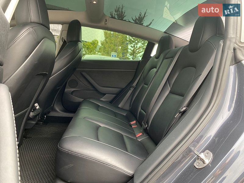 Седан Tesla Model 3 2022 в Киеве фото 24 Седан Tesla Model 3 2022 в Киеве