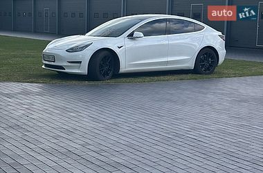 Седан Tesla Model 3 2020 в Борисполе фото 5 Седан Tesla Model 3 2020 в Борисполе