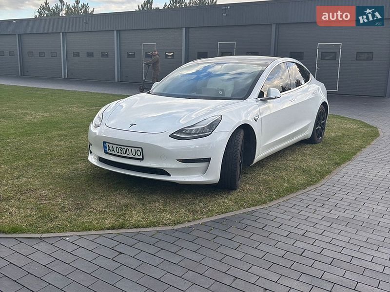 Седан Tesla Model 3 2020 в Борисполе фото 2 Седан Tesla Model 3 2020 в Борисполе