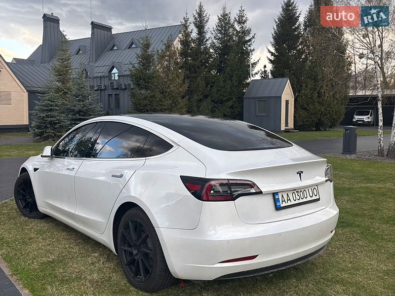 Седан Tesla Model 3 2020 в Борисполе фото 7 Седан Tesla Model 3 2020 в Борисполе