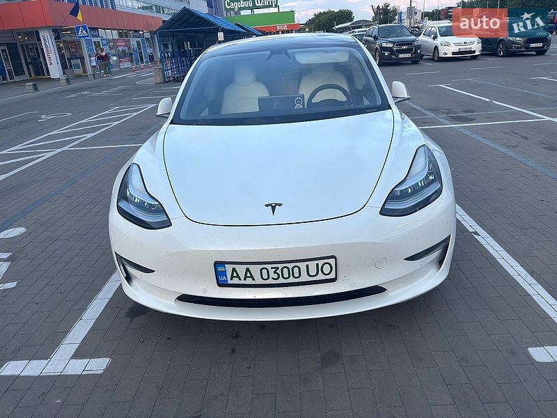 Седан Tesla Model 3 2020 в Борисполе фото 14 Седан Tesla Model 3 2020 в Борисполе
