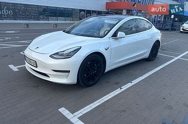 Седан Tesla Model 3 2020 в Борисполе фото Седан Tesla Model 3 2020 в Борисполе