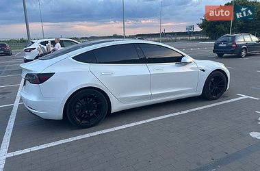 Седан Tesla Model 3 2020 в Борисполе фото 9 Седан Tesla Model 3 2020 в Борисполе