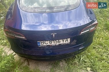 Седан Tesla Model 3 2018 в Львові