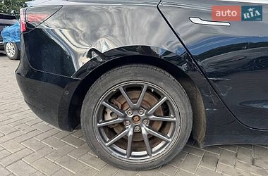 Седан Tesla Model 3 2020 в Луцьку фото 2 Седан Tesla Model 3 2020 в Луцьку