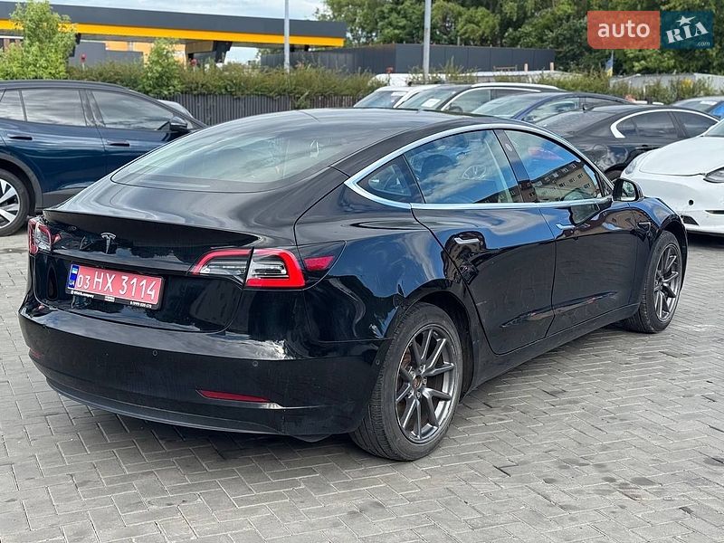 Седан Tesla Model 3 2020 в Луцьку фото 6 Седан Tesla Model 3 2020 в Луцьку