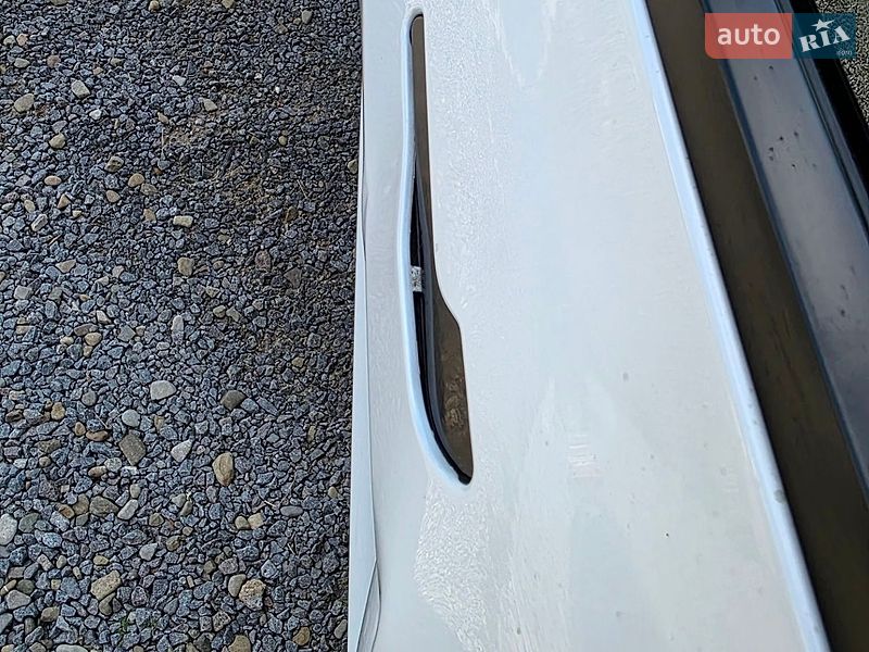 Седан Tesla Model 3 2021 в Львове фото 38 Седан Tesla Model 3 2021 в Львове
