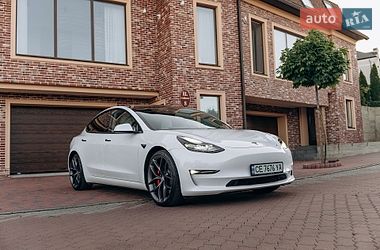 Седан Tesla Model 3 2023 в Києві