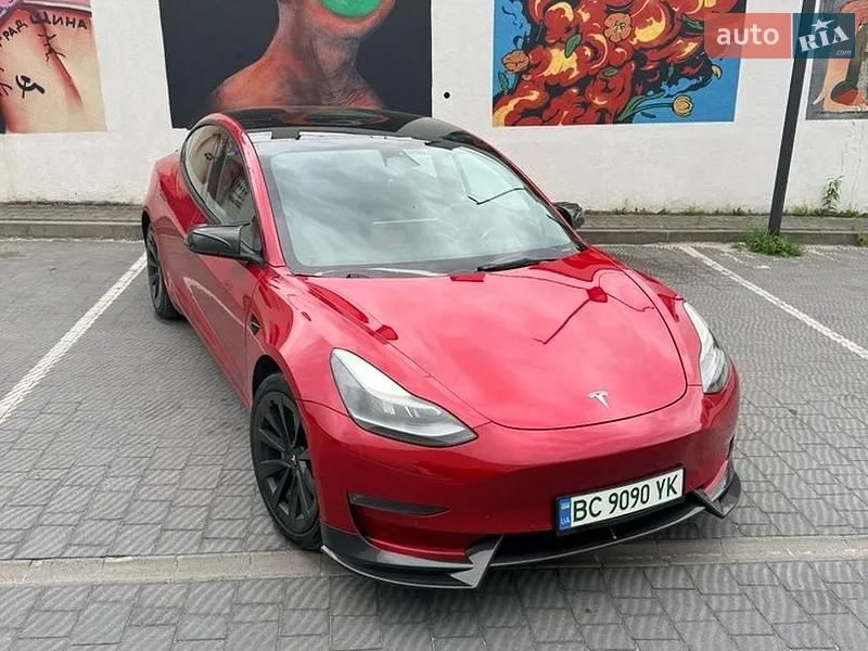 Tesla Model 3