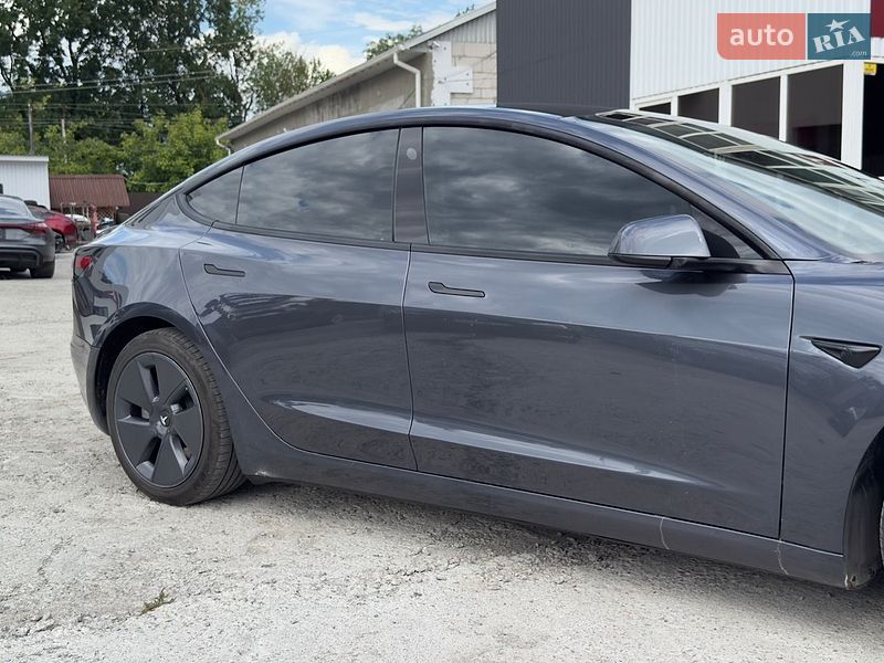 Седан Tesla Model 3 2022 в Вінниці