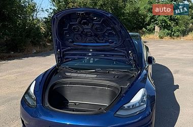 Седан Tesla Model 3 2019 в Первомайске фото 7 Седан Tesla Model 3 2019 в Первомайске