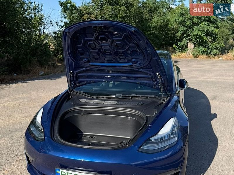Седан Tesla Model 3 2019 в Первомайске фото 7 Седан Tesla Model 3 2019 в Первомайске