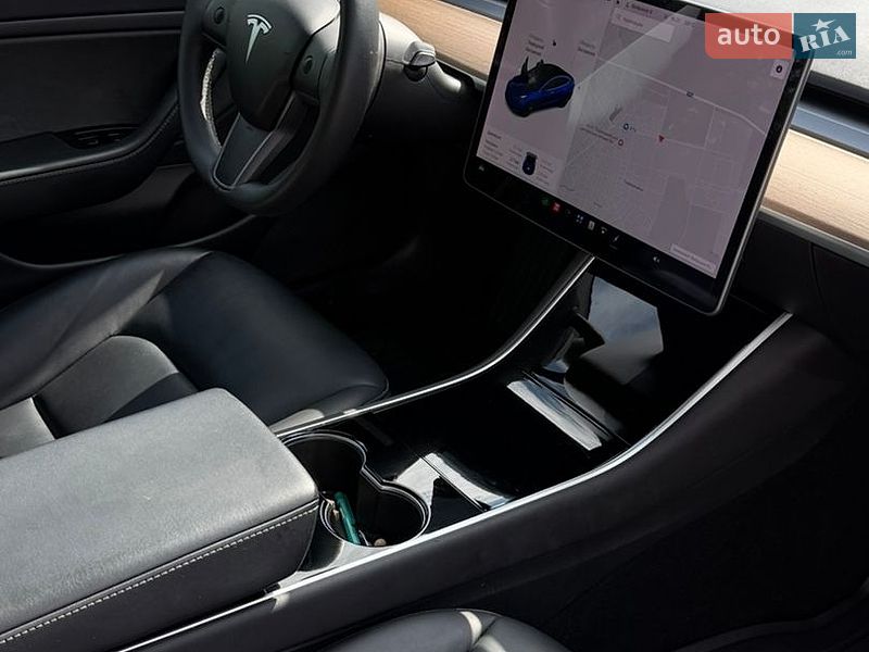 Седан Tesla Model 3 2019 в Первомайске фото 10 Седан Tesla Model 3 2019 в Первомайске