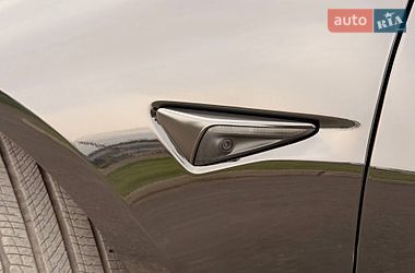 Седан Tesla Model 3 2022 в Кривому Розі