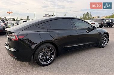 Седан Tesla Model 3 2022 в Кривому Розі