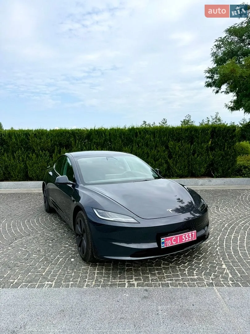 2025 Tesla Model 3 - мініатюра 7
