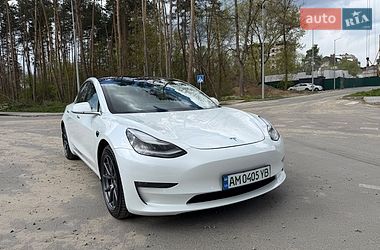 Седан Tesla Model 3 2019 в Житомире