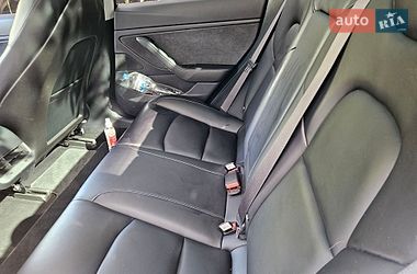 Седан Tesla Model 3 2018 в Миргороді