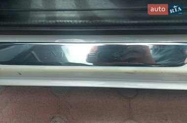 Седан Tesla Model 3 2020 в Житомире