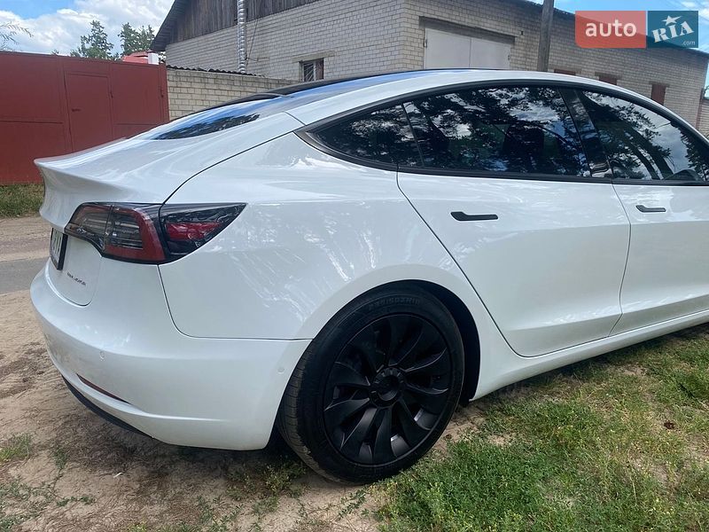 Седан Tesla Model 3 2021 в Чернигове фото 10 Седан Tesla Model 3 2021 в Чернигове