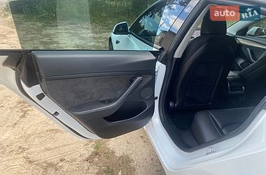 Седан Tesla Model 3 2021 в Чернигове фото 19 Седан Tesla Model 3 2021 в Чернигове