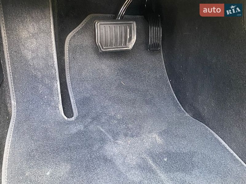 Седан Tesla Model 3 2021 в Чернигове фото 27 Седан Tesla Model 3 2021 в Чернигове
