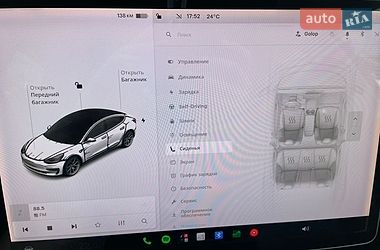 Седан Tesla Model 3 2019 в Нетішині