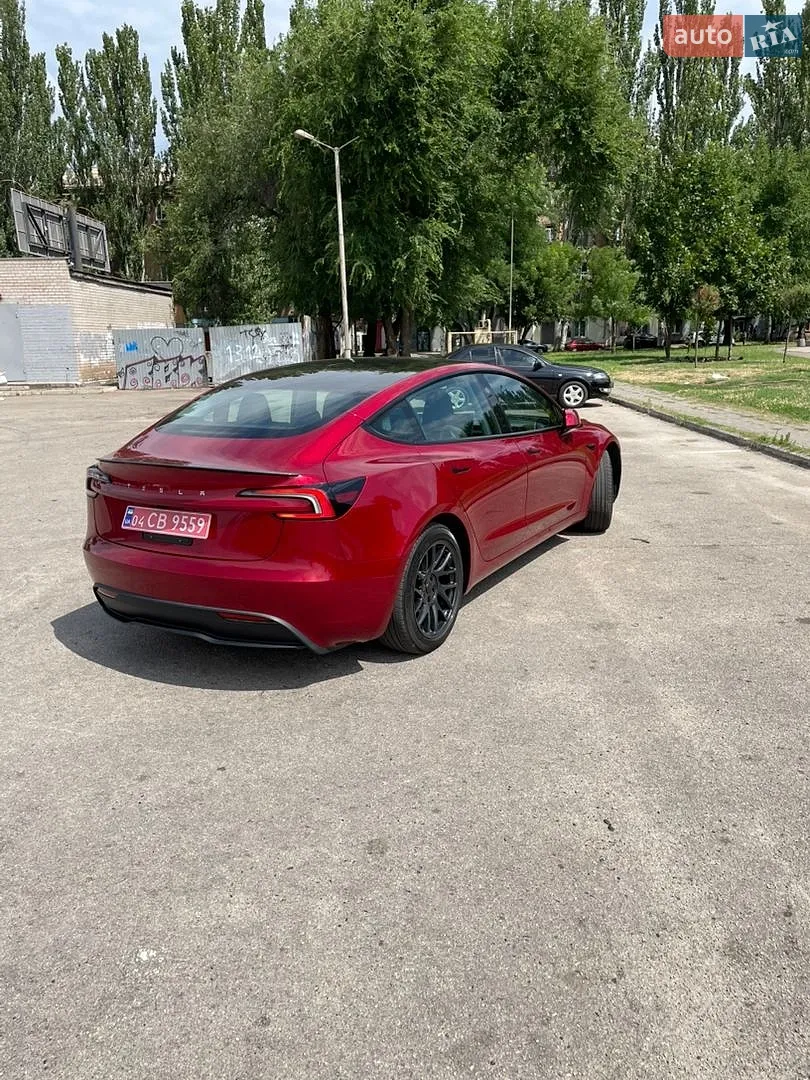 2025 Tesla Model 3 - мініатюра 47