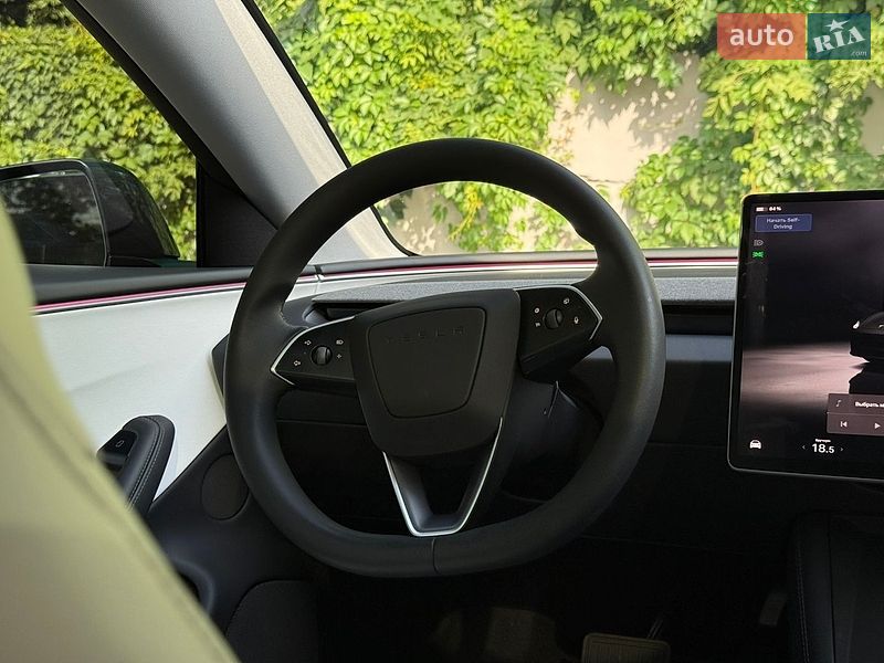 Седан Tesla Model 3 2025 в Харкові фото 7 Седан Tesla Model 3 2025 в Харкові