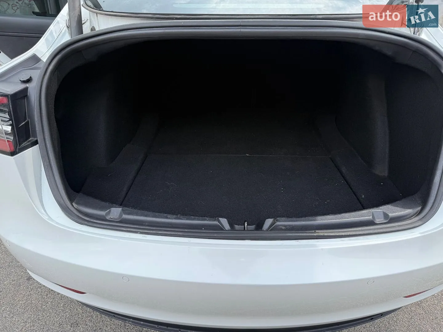 2022 Tesla Model 3 - мініатюра 11