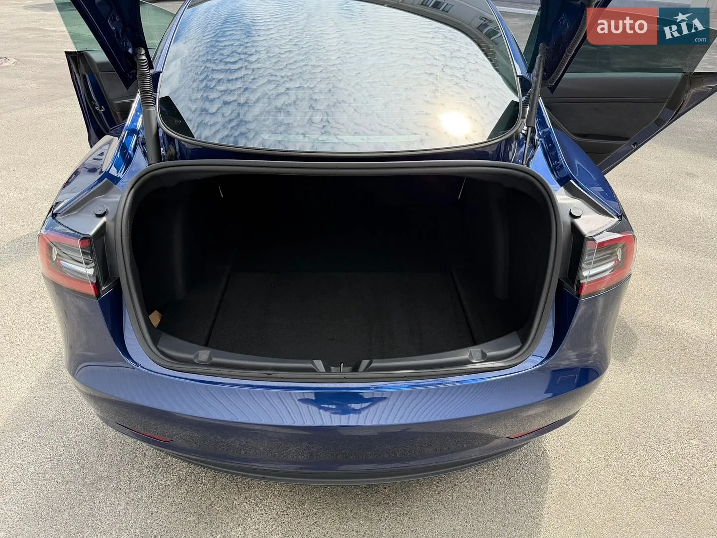 2023 Tesla Model 3 - мініатюра 16