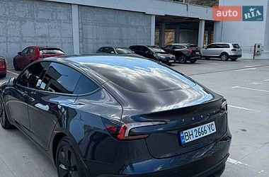 Седан Tesla Model 3 2024 в Одесі