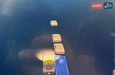 Седан Tesla Model 3 2020 в Днепре
